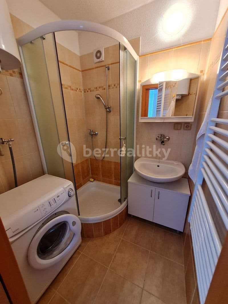 Pronájem bytu 3+1 72 m², Jeseník, Olomoucký kraj Pronájem bytu 3+1 72 m², Jeseník, Olomoucký kraj