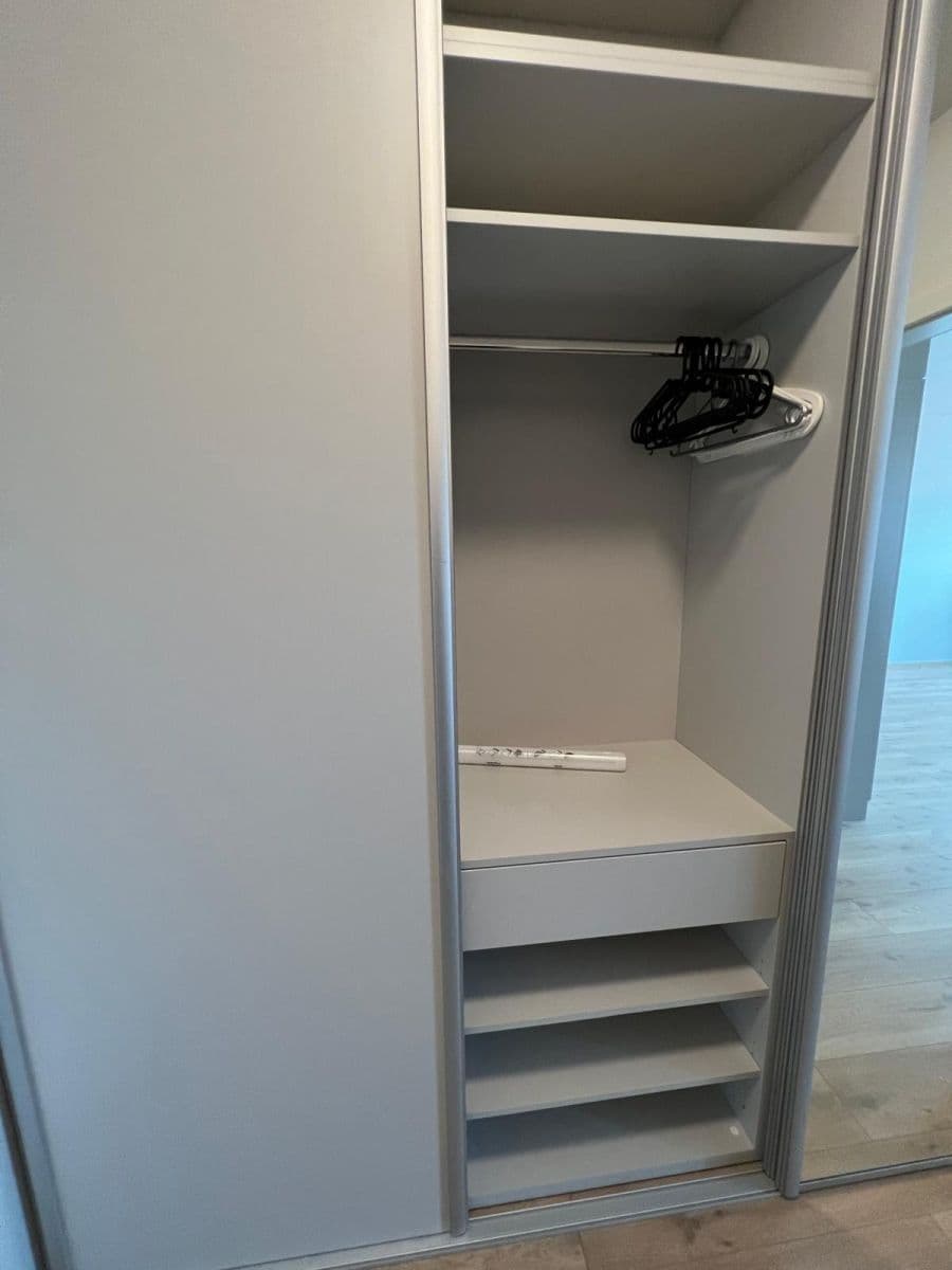 Pronájem bytu 1+kk 38 m², Olgy Havlové, Praha, Praha Pronájem bytu 1+kk 38 m², Olgy Havlové, Praha, Praha