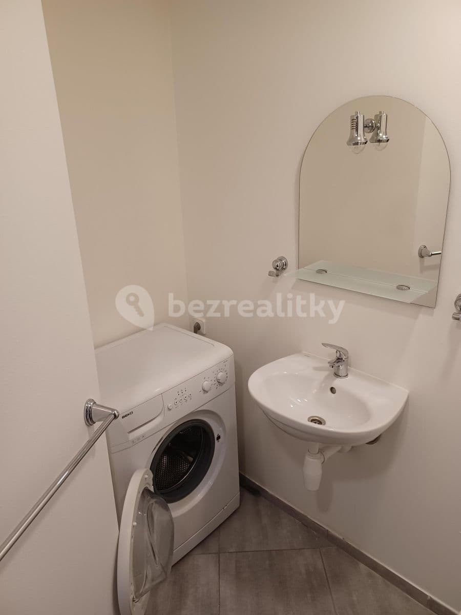 Pronájem bytu 2+kk 38 m², Liberecká, Jablonec nad Nisou, Liberecký kraj Pronájem bytu 2+kk 38 m², Liberecká, Jablonec nad Nisou, Liberecký kraj