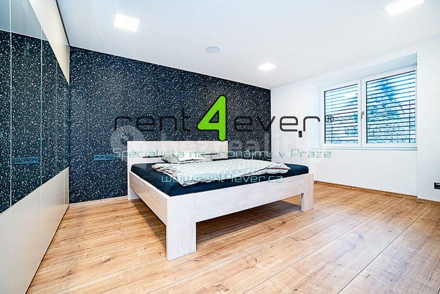 Pronájem bytu 2+kk 85 m², Josefa Houdka, Praha, Praha Pronájem bytu 2+kk 85 m², Josefa Houdka, Praha, Praha