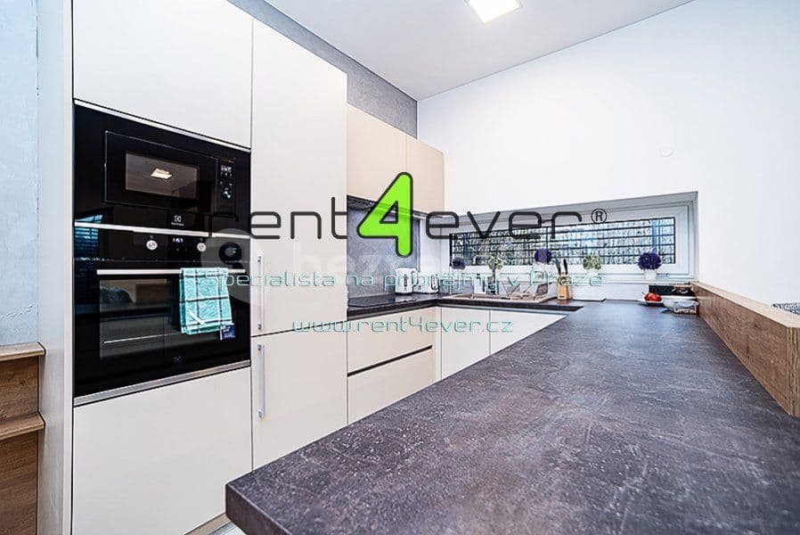 Pronájem bytu 2+kk 85 m², Josefa Houdka, Praha, Praha Pronájem bytu 2+kk 85 m², Josefa Houdka, Praha, Praha