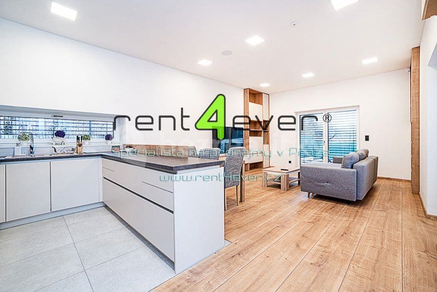 Pronájem bytu 2+kk 85 m², Josefa Houdka, Praha, Praha Pronájem bytu 2+kk 85 m², Josefa Houdka, Praha, Praha