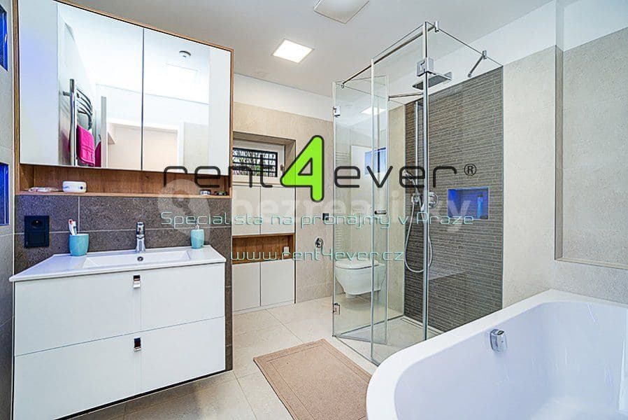 Pronájem bytu 2+kk 85 m², Josefa Houdka, Praha, Praha Pronájem bytu 2+kk 85 m², Josefa Houdka, Praha, Praha