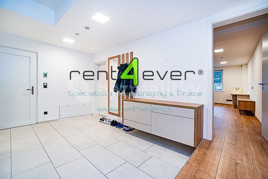 Pronájem bytu 2+kk 85 m², Josefa Houdka, Praha, Praha Pronájem bytu 2+kk 85 m², Josefa Houdka, Praha, Praha