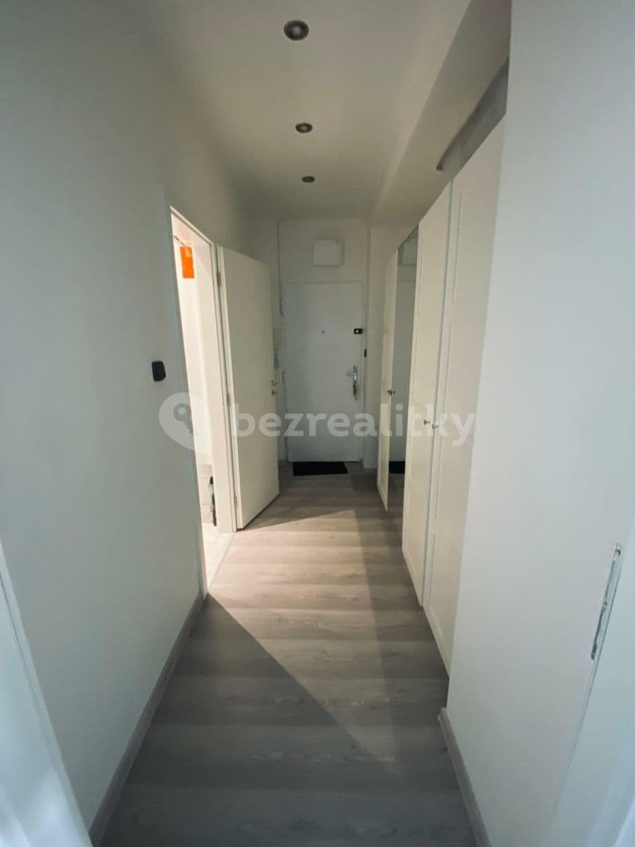 Pronájem bytu 2+1 53 m², Marie Majerové, Ostrava, Moravskoslezský kraj Pronájem bytu 2+1 53 m², Marie Majerové, Ostrava, Moravskoslezský kraj