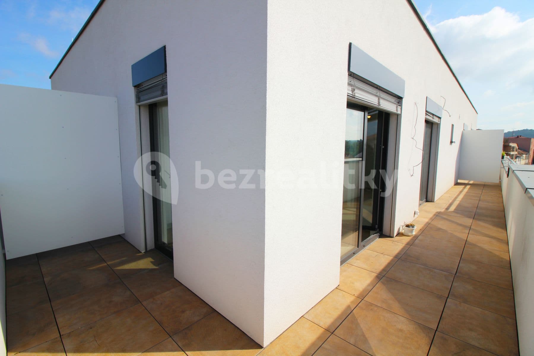 Pronájem bytu 1+kk 37 m², Jeronýmova, Brno, Jihomoravský kraj Pronájem bytu 1+kk 37 m², Jeronýmova, Brno, Jihomoravský kraj