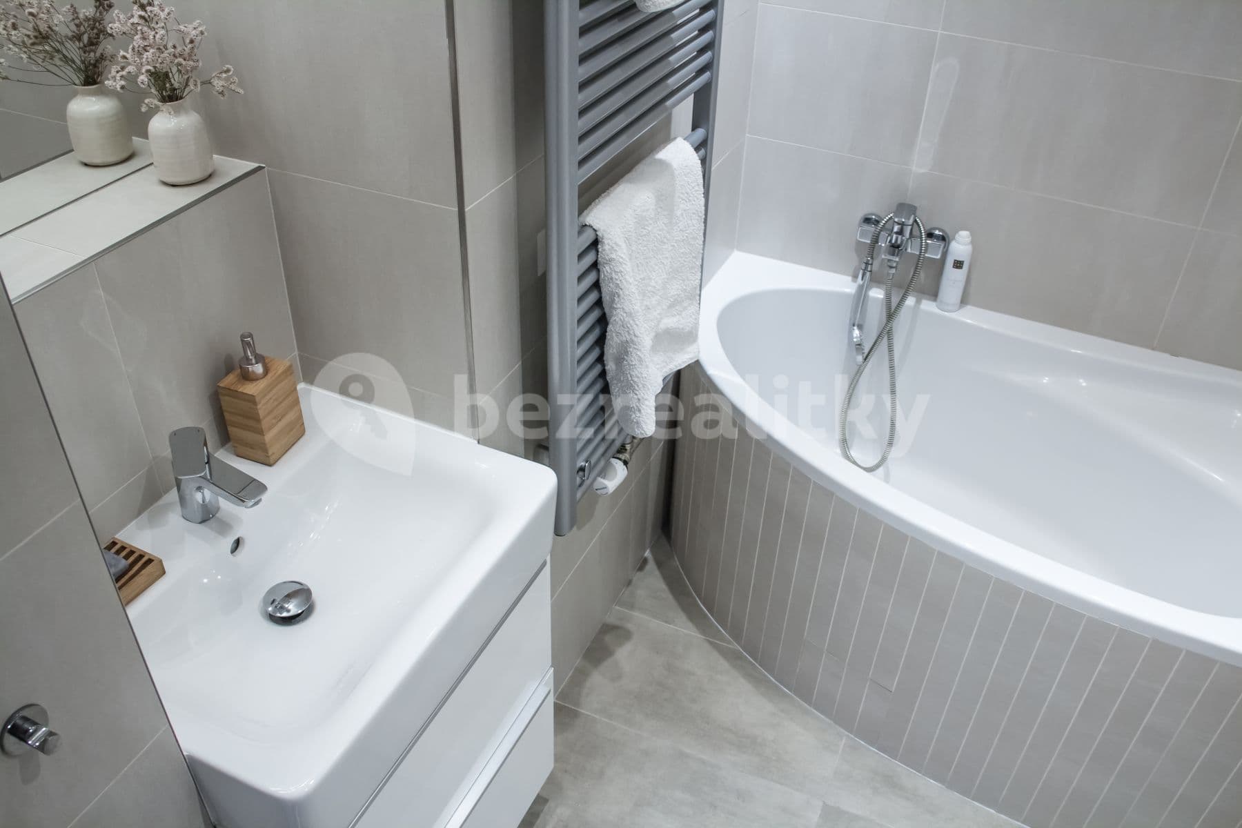 Pronájem bytu 2+kk 50 m², Vodárenská, Praha, Praha Pronájem bytu 2+kk 50 m², Vodárenská, Praha, Praha