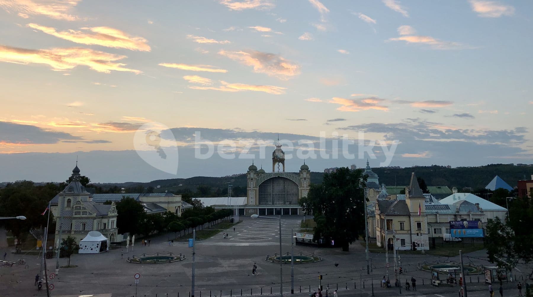 Pronájem bytu 3+kk 73 m², Strojnická, Praha, Praha Pronájem bytu 3+kk 73 m², Strojnická, Praha, Praha