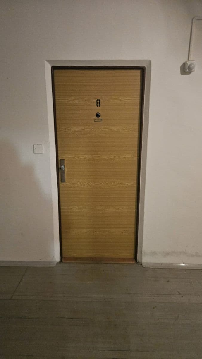 Pronájem bytu 1+1 44 m², Krašovská, Plzeň, Plzeňský kraj Pronájem bytu 1+1 44 m², Krašovská, Plzeň, Plzeňský kraj