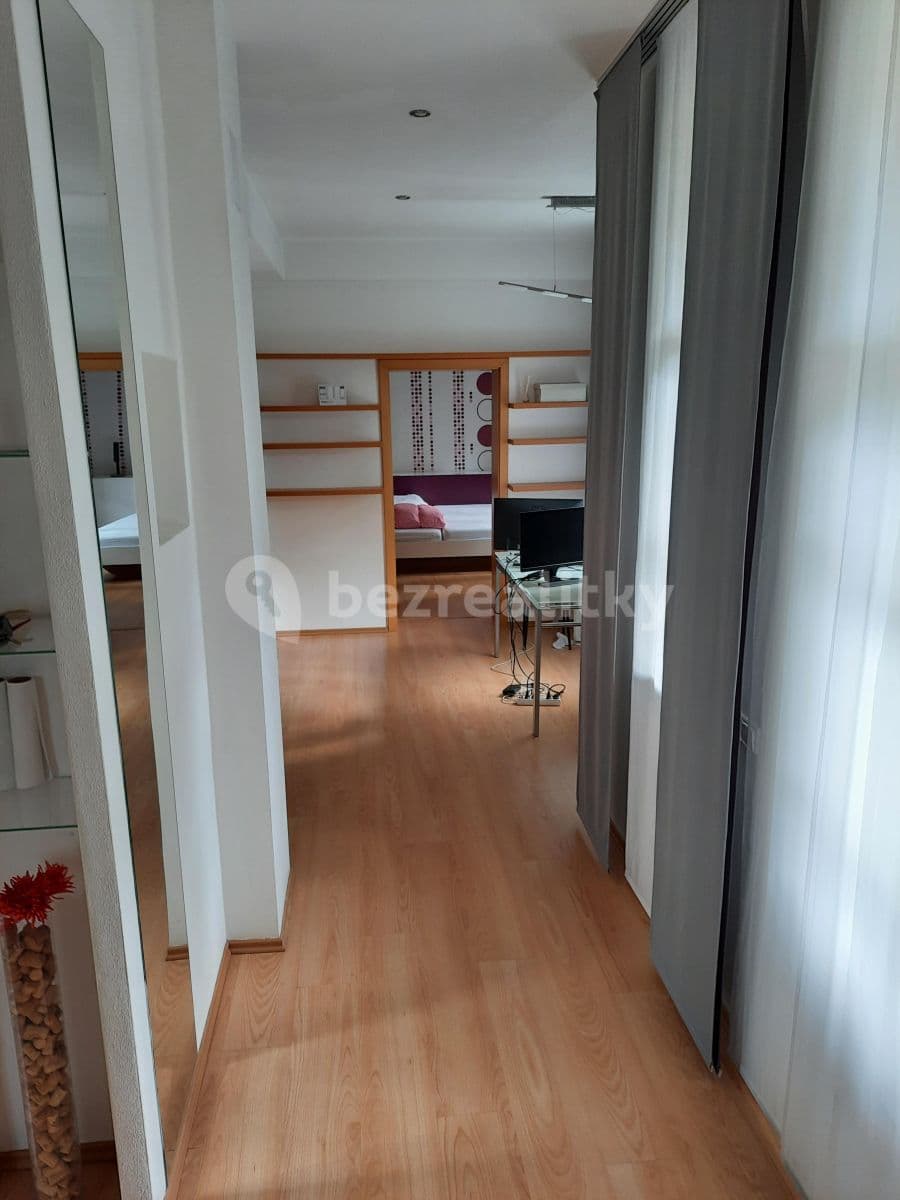 Pronájem bytu 3+kk 80 m², Družstevní, Plzeň, Plzeňský kraj Pronájem bytu 3+kk 80 m², Družstevní, Plzeň, Plzeňský kraj