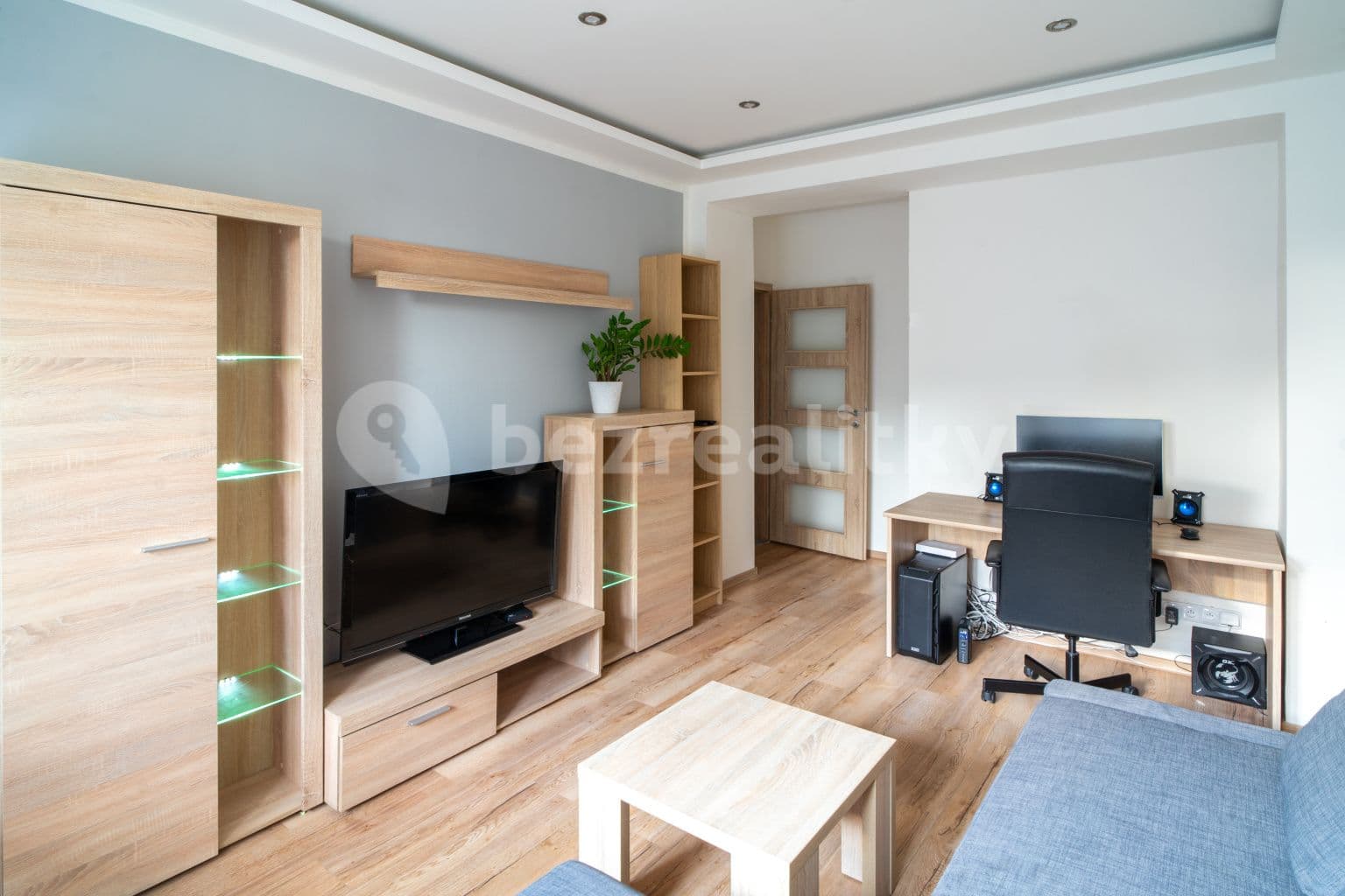 Pronájem bytu 2+1 54 m², Na Větrníku, Praha, Praha Pronájem bytu 2+1 54 m², Na Větrníku, Praha, Praha