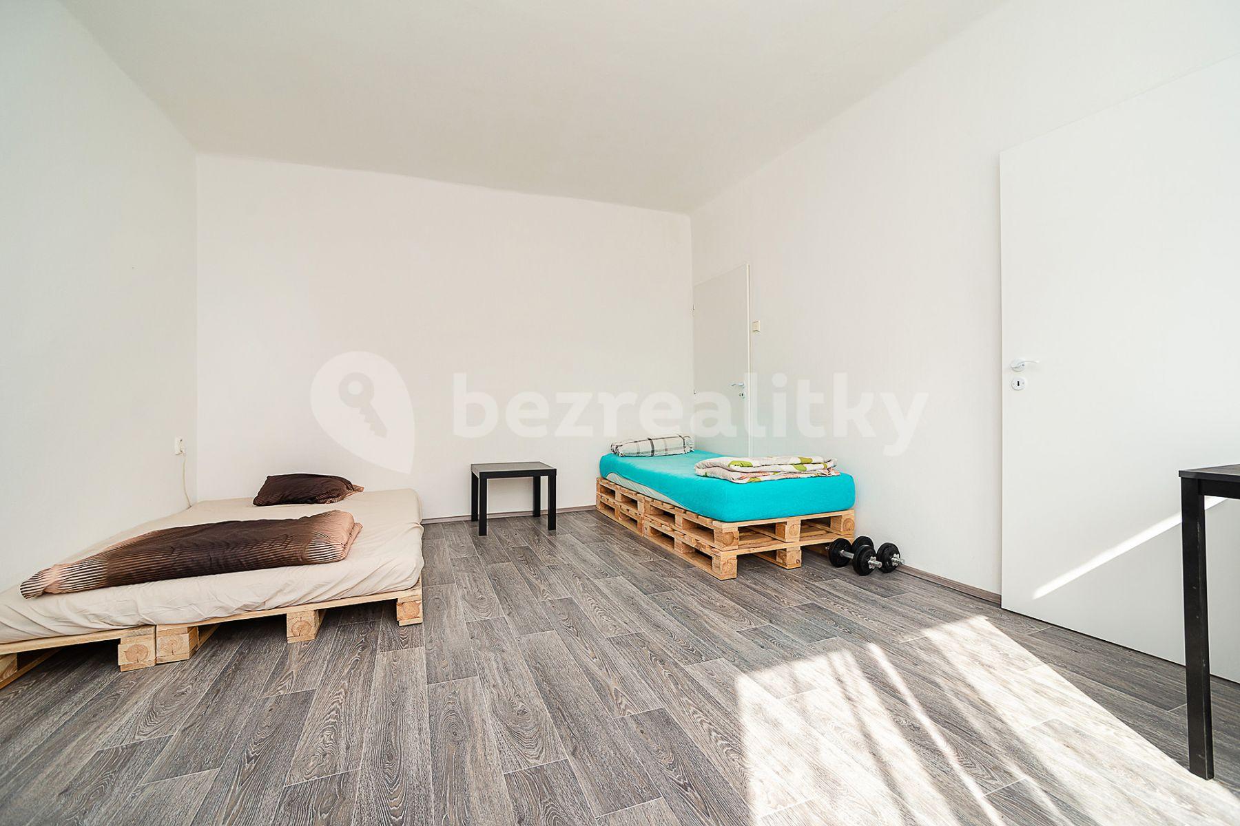 Pronájem bytu 2+1 59 m², V Olšinách, Praha, Praha