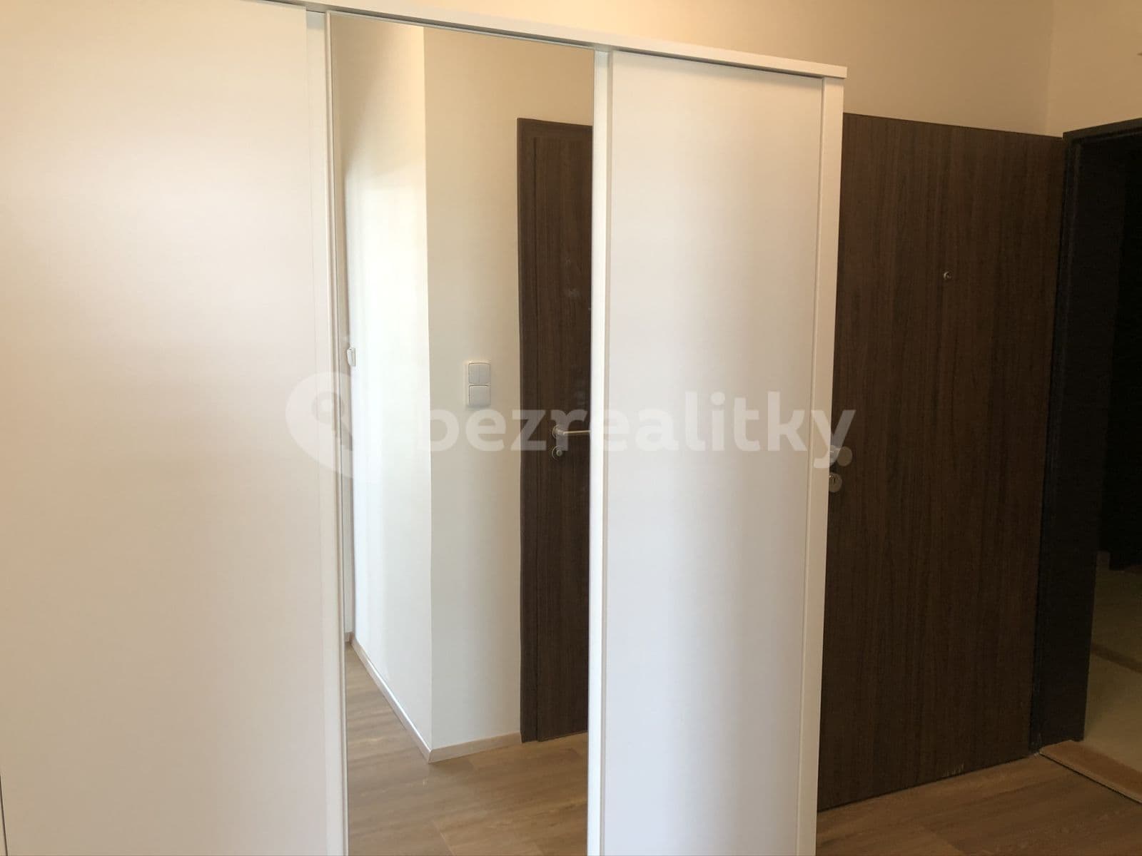 Pronájem bytu 1+kk 54 m², Honzíkova, Praha, Praha Pronájem bytu 1+kk 54 m², Honzíkova, Praha, Praha