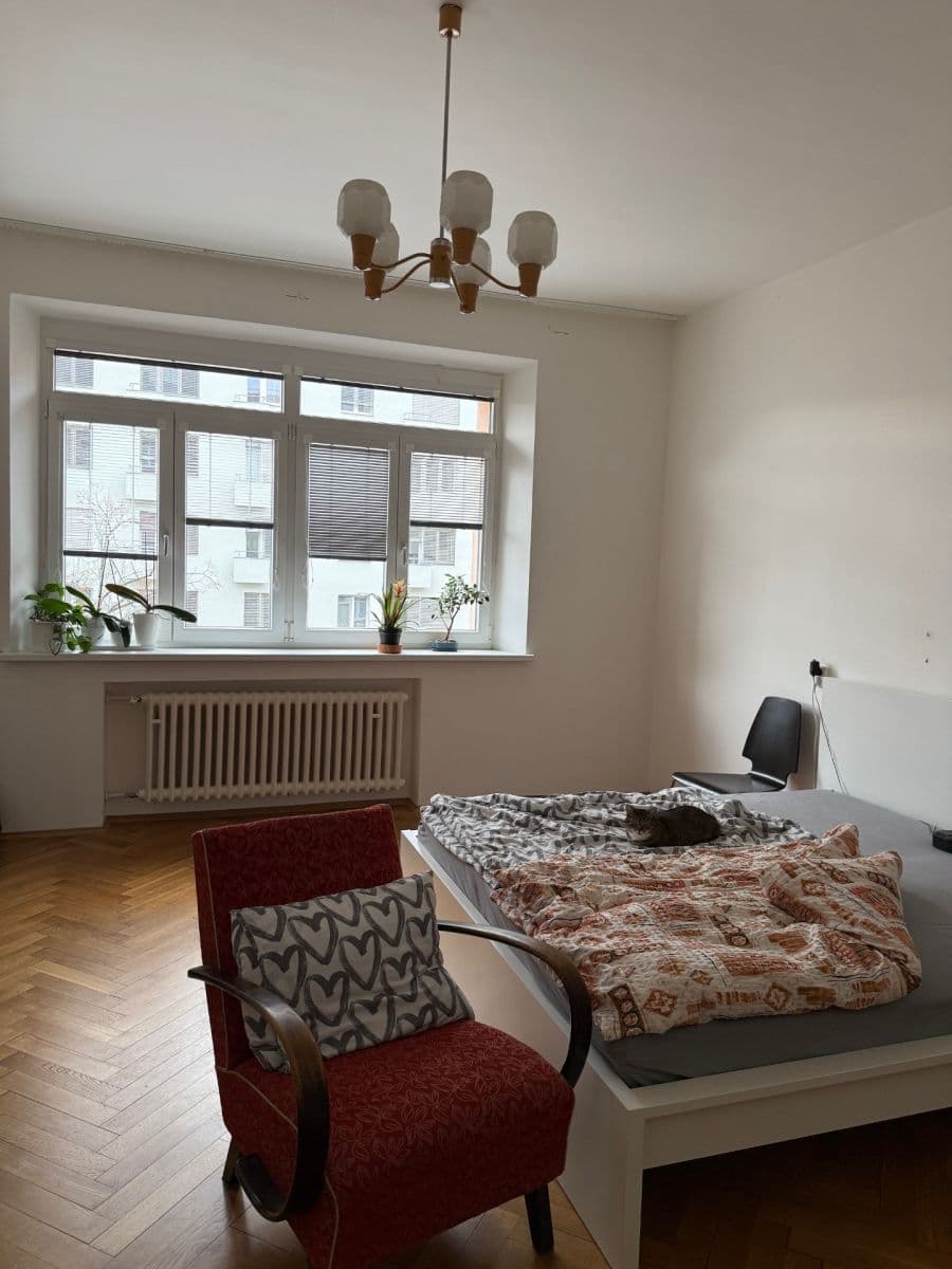 Pronájem bytu 2+1 65 m², Jana Uhra, Brno, Jihomoravský kraj Pronájem bytu 2+1 65 m², Jana Uhra, Brno, Jihomoravský kraj