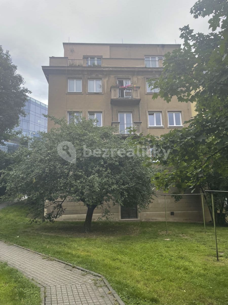 Pronájem bytu 2+1 70 m², Kladenská, Praha, Praha Pronájem bytu 2+1 70 m², Kladenská, Praha, Praha