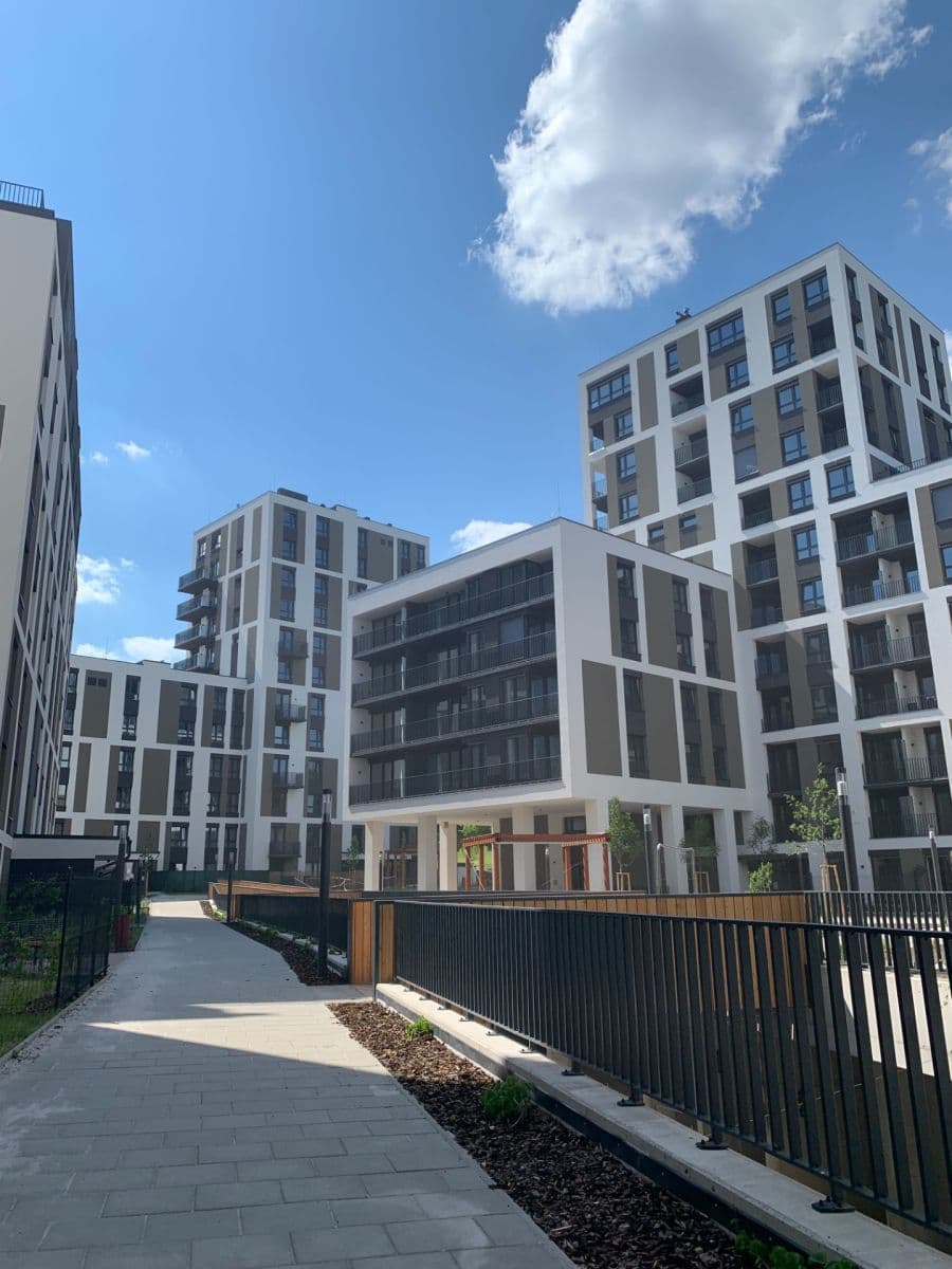 Pronájem garáže 13 m², Olgy Havlové, Praha, Praha Pronájem garáže 13 m², Olgy Havlové, Praha, Praha