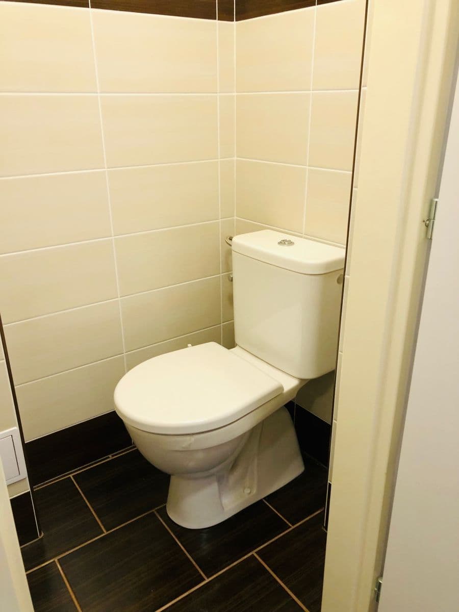 Pronájem bytu 1+kk 28 m², Kloboučnická, Praha, Praha Pronájem bytu 1+kk 28 m², Kloboučnická, Praha, Praha