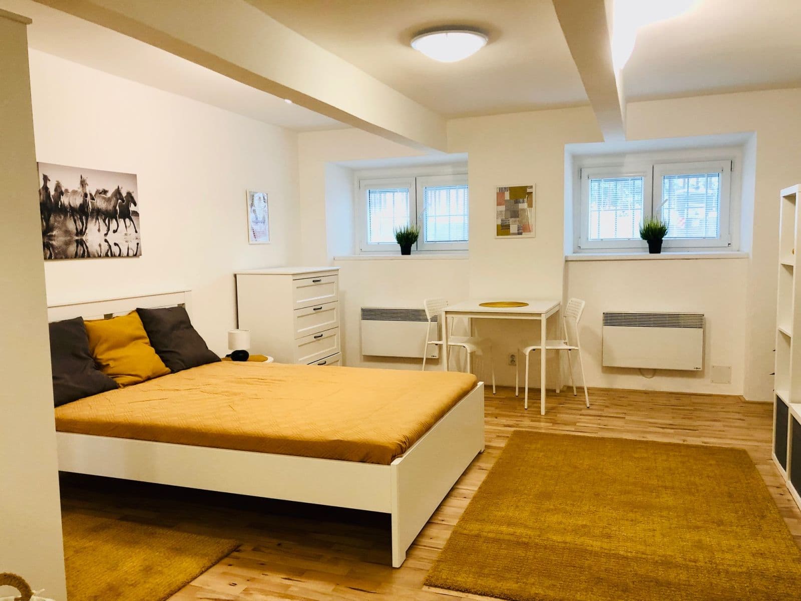 Pronájem bytu 1+kk 28 m², Kloboučnická, Praha, Praha Pronájem bytu 1+kk 28 m², Kloboučnická, Praha, Praha