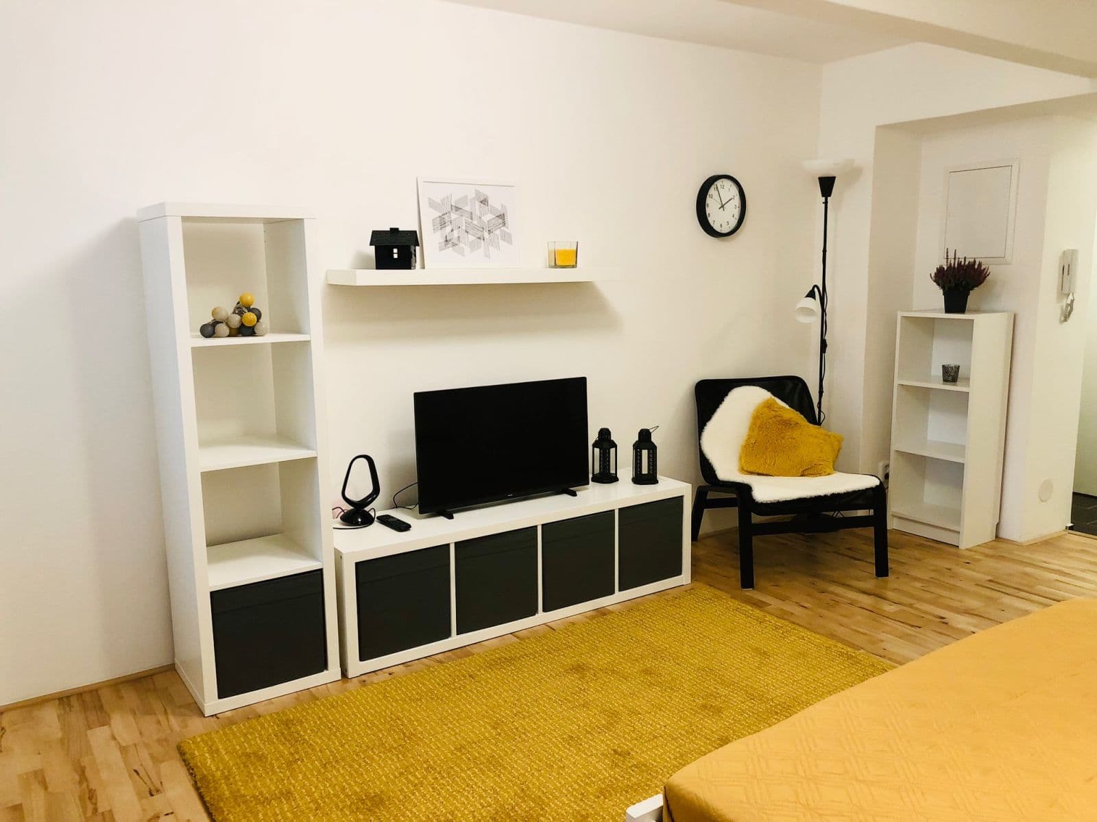 Pronájem bytu 1+kk 28 m², Kloboučnická, Praha, Praha Pronájem bytu 1+kk 28 m², Kloboučnická, Praha, Praha