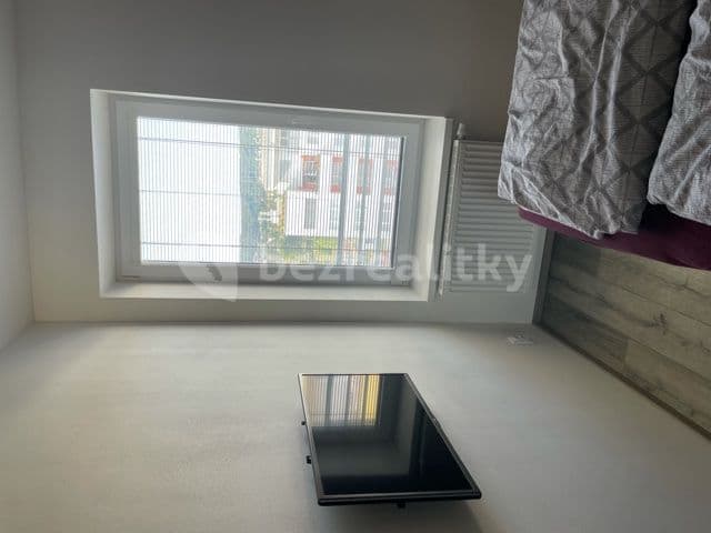 Pronájem bytu 2+kk 46 m², Hvozdecká, Brno, Jihomoravský kraj Pronájem bytu 2+kk 46 m², Hvozdecká, Brno, Jihomoravský kraj