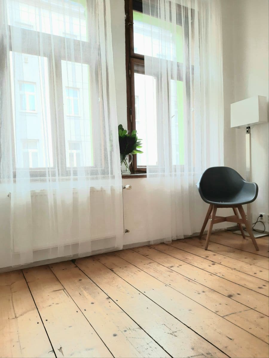 Pronájem bytu 2+1 40 m², Vlkova, Praha, Praha Pronájem bytu 2+1 40 m², Vlkova, Praha, Praha