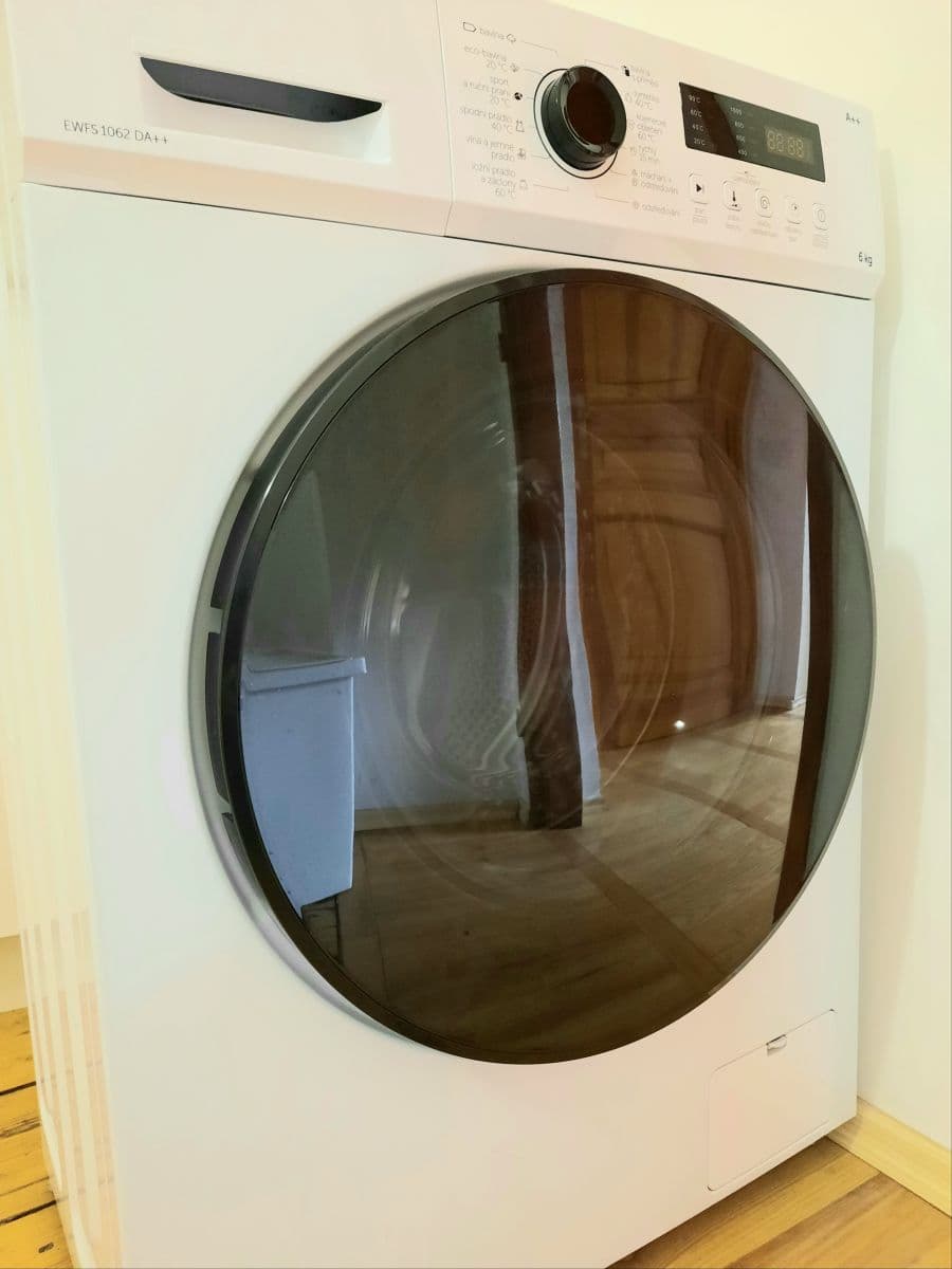 Pronájem bytu 2+1 40 m², Vlkova, Praha, Praha Pronájem bytu 2+1 40 m², Vlkova, Praha, Praha