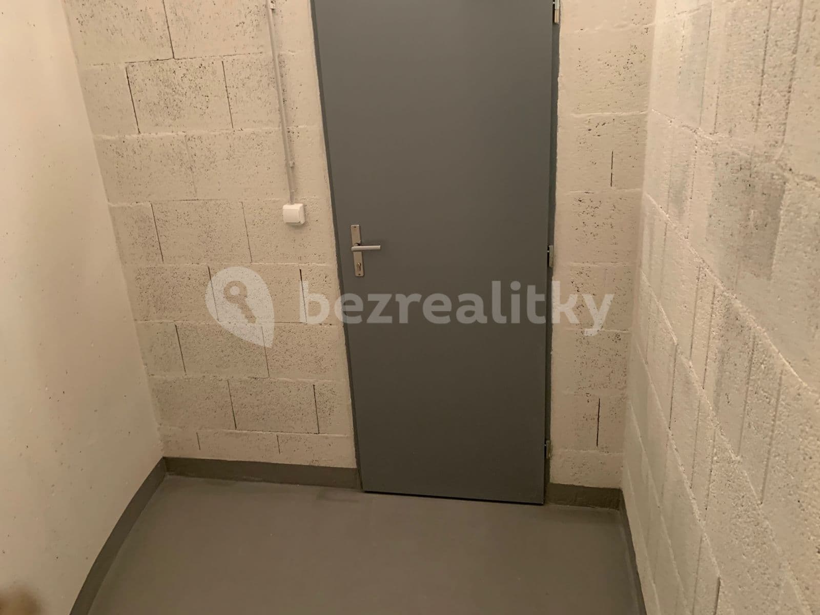 Pronájem bytu 1+kk 34 m², Kurta Konráda, Praha, Praha Pronájem bytu 1+kk 34 m², Kurta Konráda, Praha, Praha