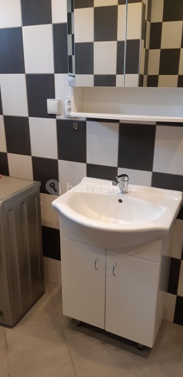Pronájem bytu 2+1 70 m², Želivecká, Praha, Praha Pronájem bytu 2+1 70 m², Želivecká, Praha, Praha