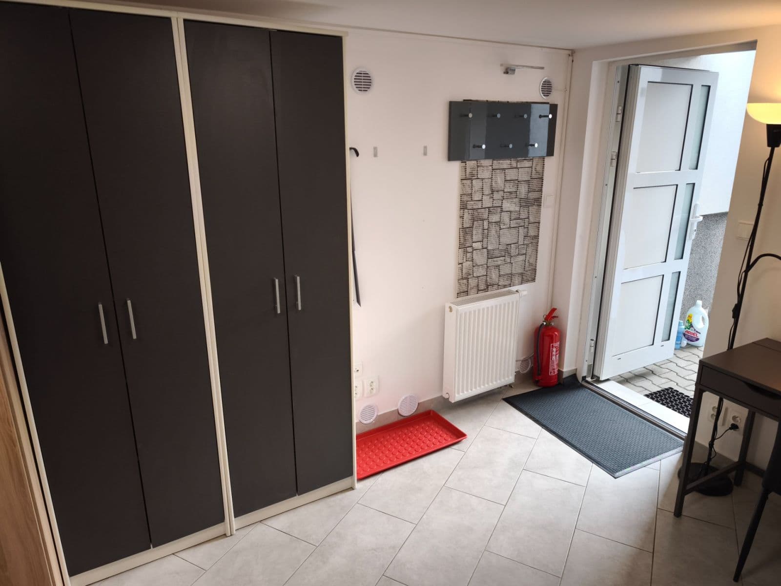 Pronájem bytu Garsoniéra 18 m², Velvarská, Horoměřice, Středočeský kraj Pronájem bytu Garsoniéra 18 m², Velvarská, Horoměřice, Středočeský kraj