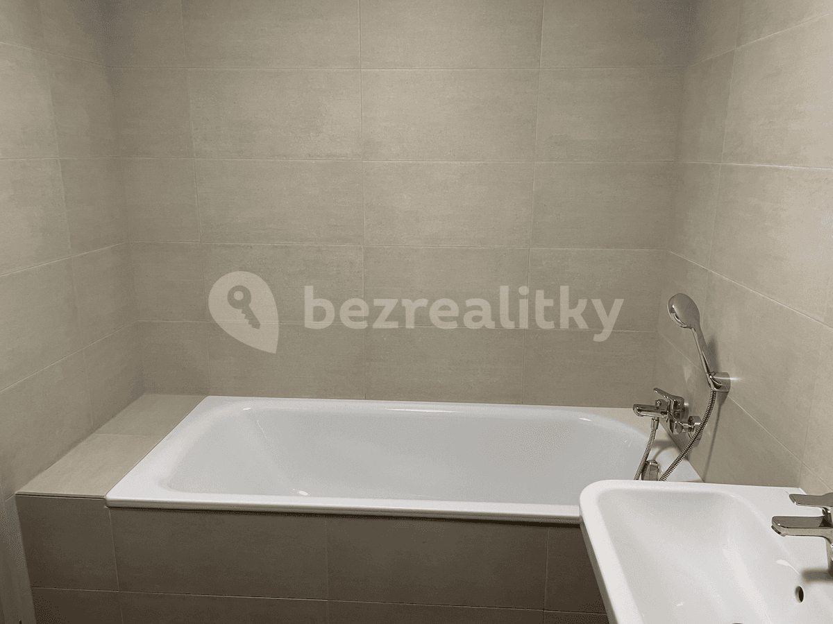 Pronájem bytu 1+kk 57 m², Zlatá Hora, Slavkov u Brna, Jihomoravský kraj Pronájem bytu 1+kk 57 m², Zlatá Hora, Slavkov u Brna, Jihomoravský kraj