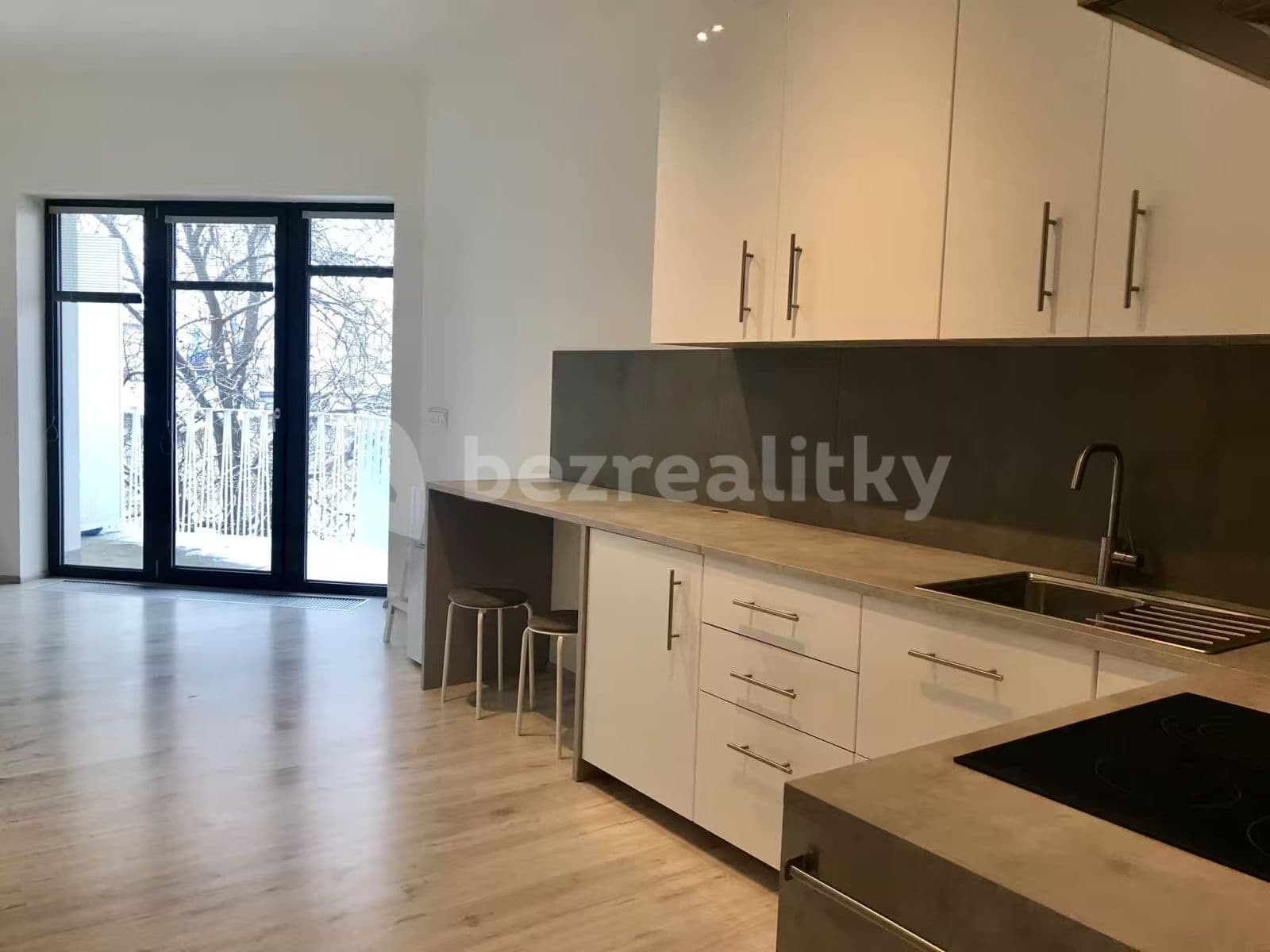Pronájem bytu 2+kk 55 m², Mlýnská, Brno, Jihomoravský kraj Pronájem bytu 2+kk 55 m², Mlýnská, Brno, Jihomoravský kraj