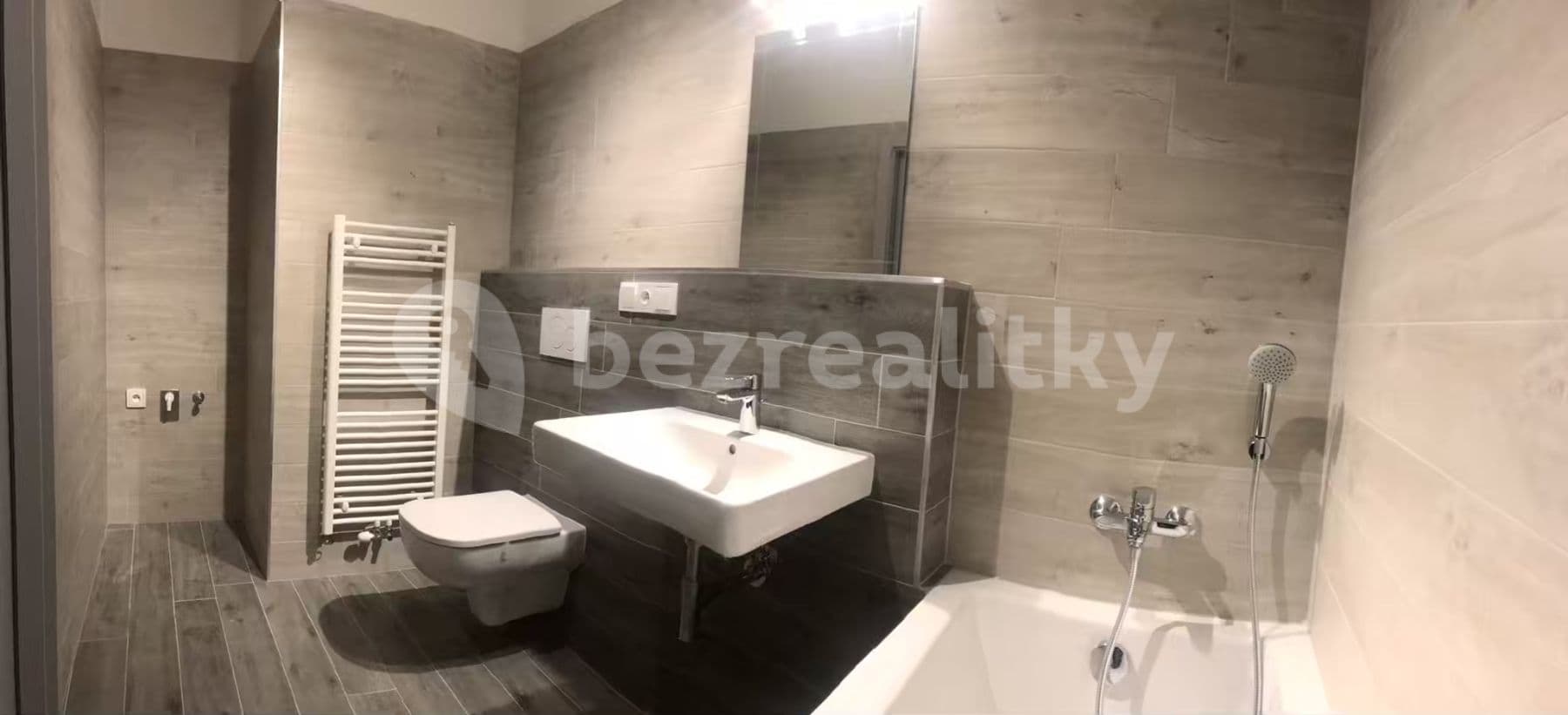 Pronájem bytu 2+kk 55 m², Mlýnská, Brno, Jihomoravský kraj Pronájem bytu 2+kk 55 m², Mlýnská, Brno, Jihomoravský kraj