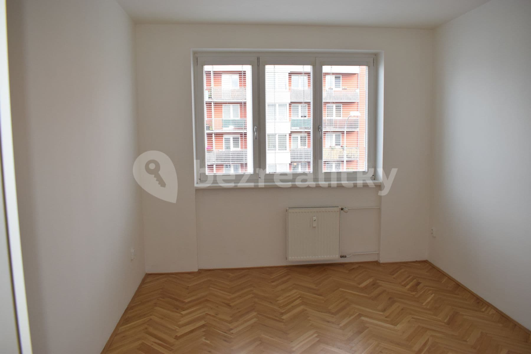 Pronájem bytu 3+1 74 m², Laurinova, Mladá Boleslav, Středočeský kraj Pronájem bytu 3+1 74 m², Laurinova, Mladá Boleslav, Středočeský kraj