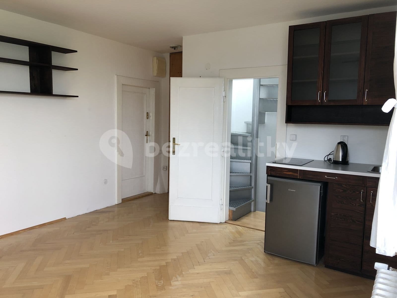 Pronájem bytu Garsoniéra 20 m², Fetrovská, Praha, Praha Pronájem bytu Garsoniéra 20 m², Fetrovská, Praha, Praha