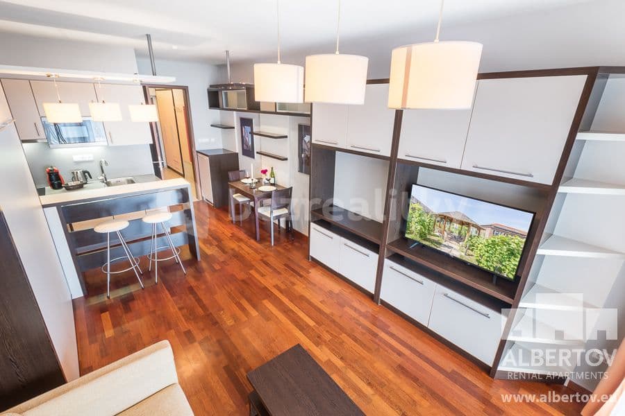 Pronájem bytu 1+kk 33 m², Horská, Praha, Praha Pronájem bytu 1+kk 33 m², Horská, Praha, Praha