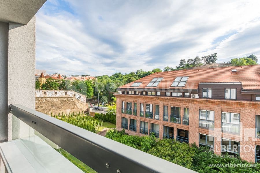 Pronájem bytu 1+kk 33 m², Horská, Praha, Praha Pronájem bytu 1+kk 33 m², Horská, Praha, Praha