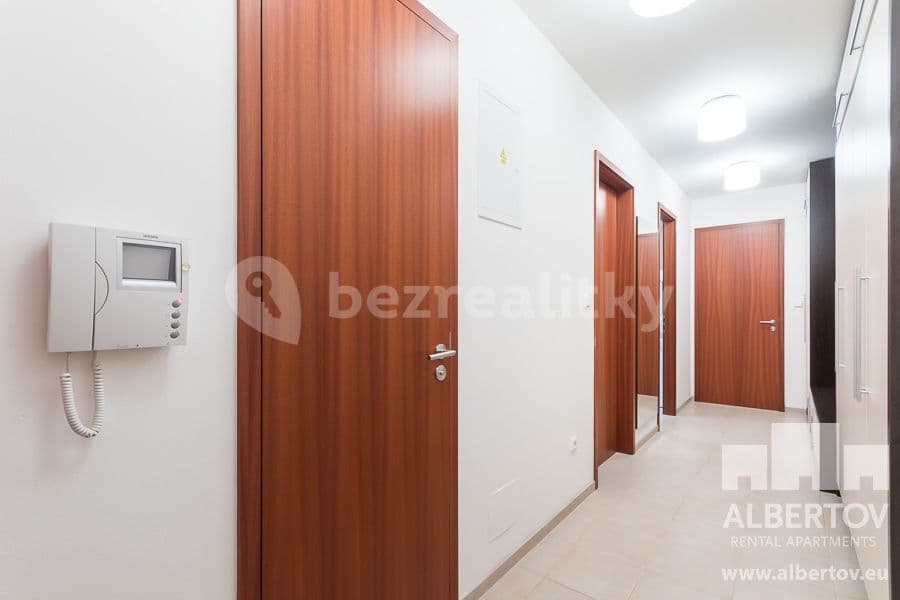 Pronájem bytu 2+kk 50 m², Horská, Praha, Praha Pronájem bytu 2+kk 50 m², Horská, Praha, Praha