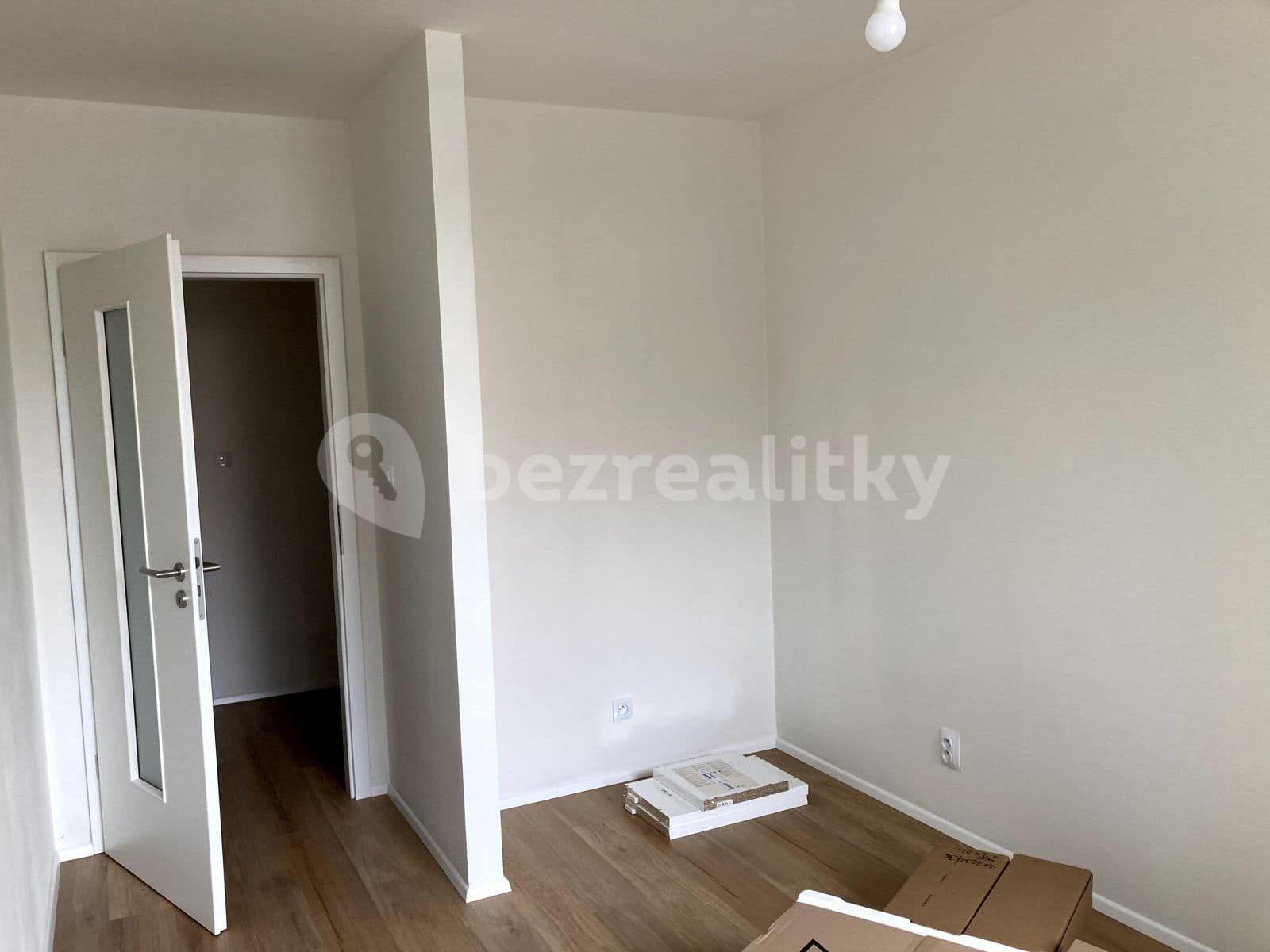 Pronájem bytu 3+kk 76 m², Na růžovém poli, Kladno, Středočeský kraj Pronájem bytu 3+kk 76 m², Na růžovém poli, Kladno, Středočeský kraj