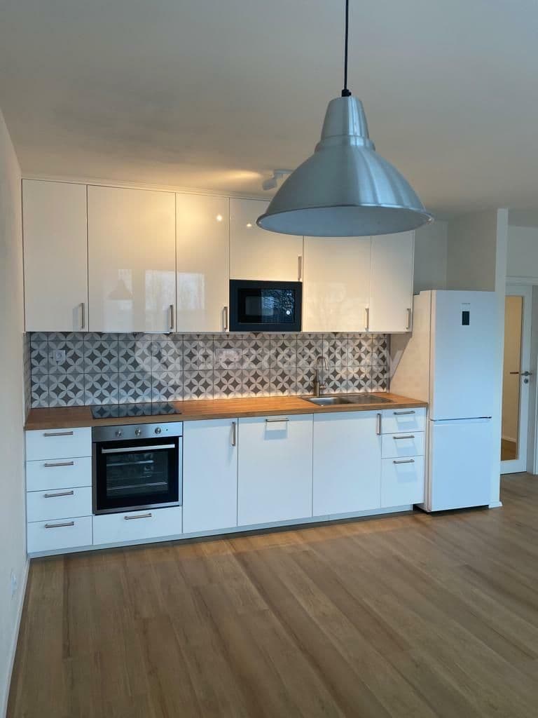 Pronájem bytu 3+kk 76 m², Na růžovém poli, Kladno, Středočeský kraj Pronájem bytu 3+kk 76 m², Na růžovém poli, Kladno, Středočeský kraj