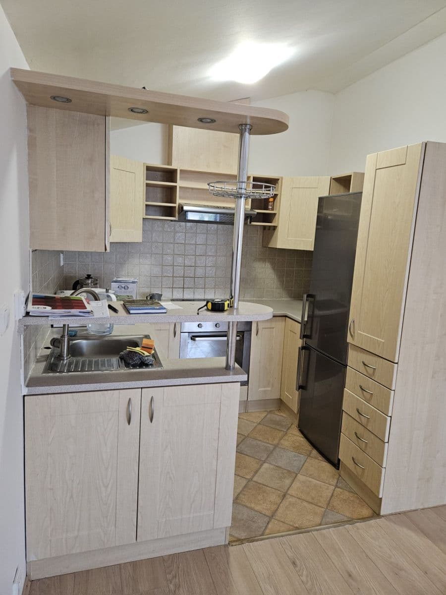 Pronájem bytu 2+kk 70 m², Rákosová, Vestec, Středočeský kraj Pronájem bytu 2+kk 70 m², Rákosová, Vestec, Středočeský kraj