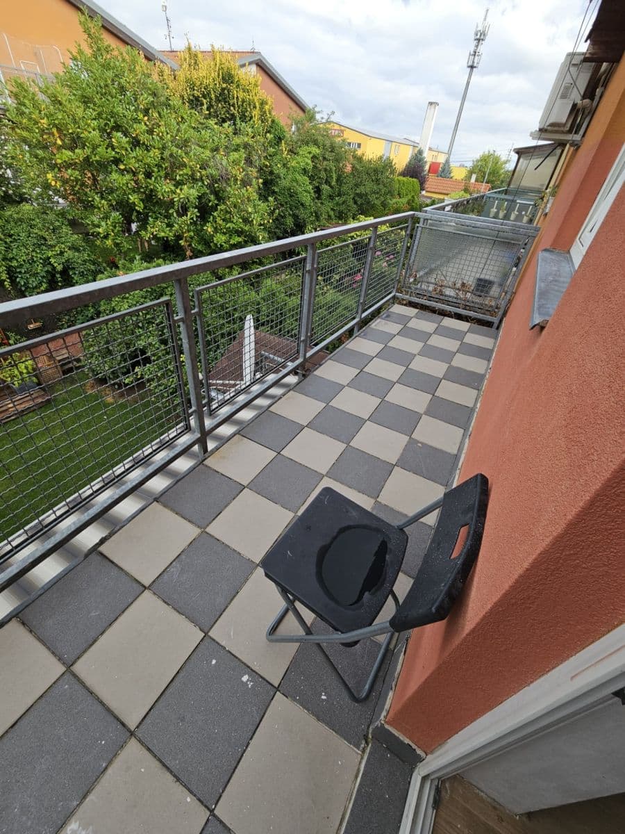 Pronájem bytu 2+kk 70 m², Rákosová, Vestec, Středočeský kraj Pronájem bytu 2+kk 70 m², Rákosová, Vestec, Středočeský kraj