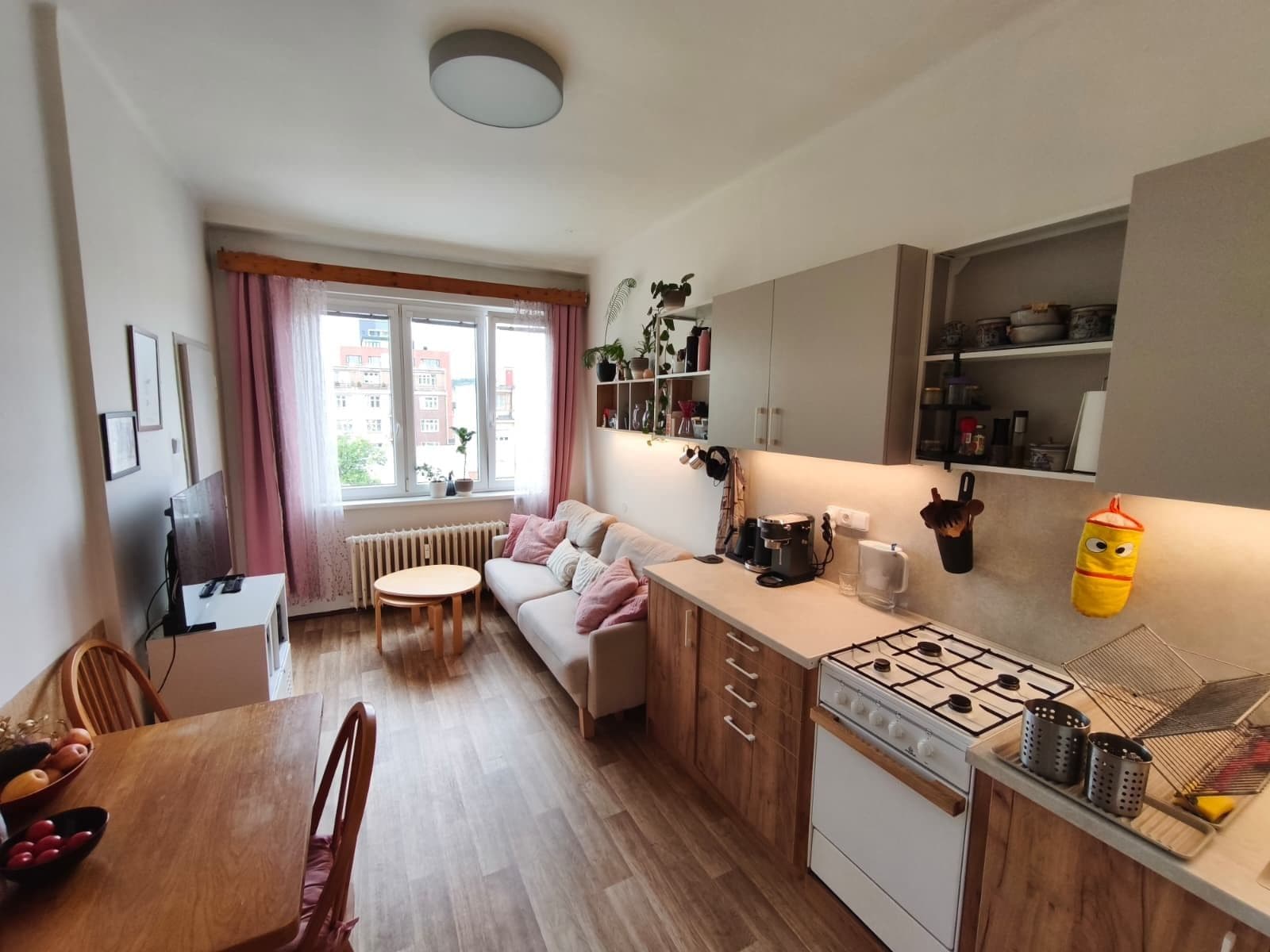 Pronájem bytu 2+kk 47 m², Dělnická, Praha, Praha Pronájem bytu 2+kk 47 m², Dělnická, Praha, Praha