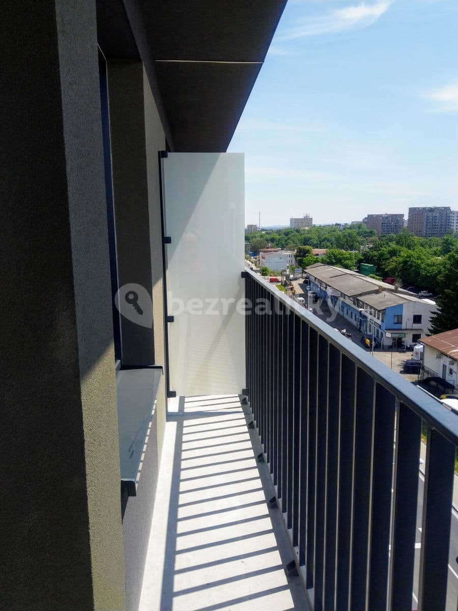 Pronájem bytu 1+kk 38 m², Olgy Havlové, Praha, Praha Pronájem bytu 1+kk 38 m², Olgy Havlové, Praha, Praha