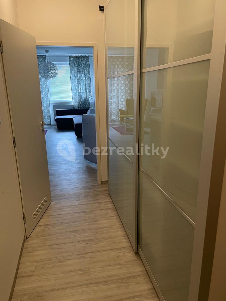 Pronájem bytu 1+kk 32 m², Herlíkovická, Praha, Praha Pronájem bytu 1+kk 32 m², Herlíkovická, Praha, Praha