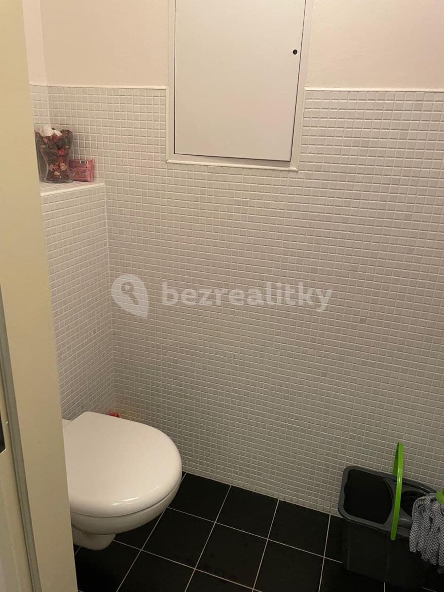 Pronájem bytu 1+kk 32 m², Herlíkovická, Praha, Praha Pronájem bytu 1+kk 32 m², Herlíkovická, Praha, Praha