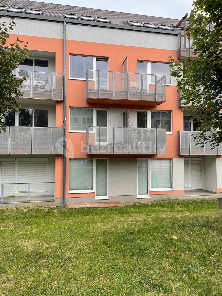 Pronájem bytu 1+kk 32 m², Herlíkovická, Praha, Praha Pronájem bytu 1+kk 32 m², Herlíkovická, Praha, Praha