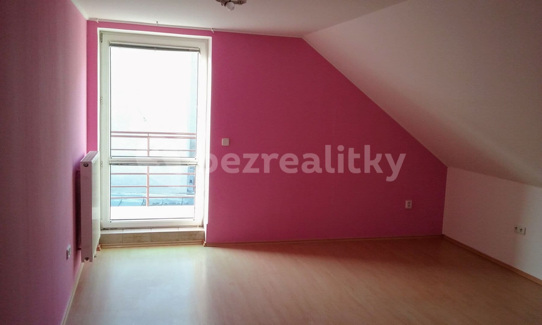 Pronájem bytu 4+1 228 m², 1. máje, Olomouc, Olomoucký kraj Pronájem bytu 4+1 228 m², 1. máje, Olomouc, Olomoucký kraj