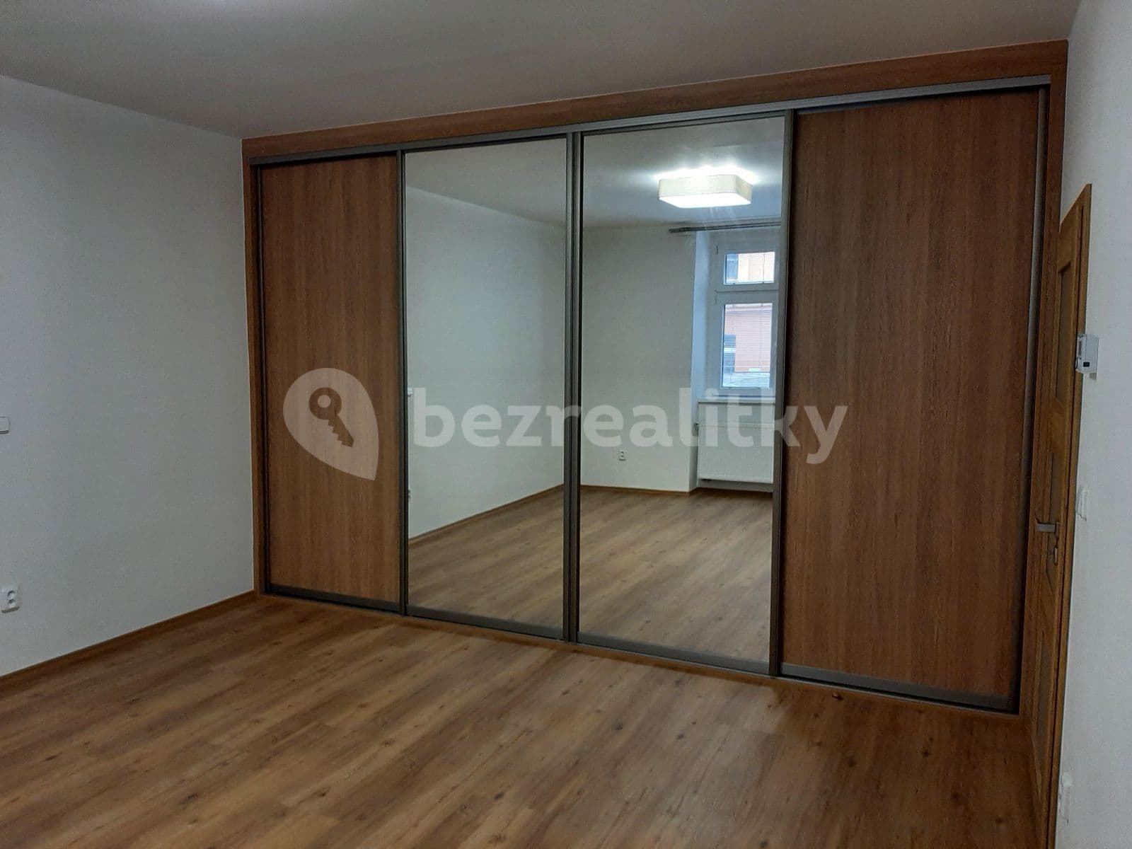 Pronájem bytu 2+kk 51 m², Písecká, Praha, Praha Pronájem bytu 2+kk 51 m², Písecká, Praha, Praha