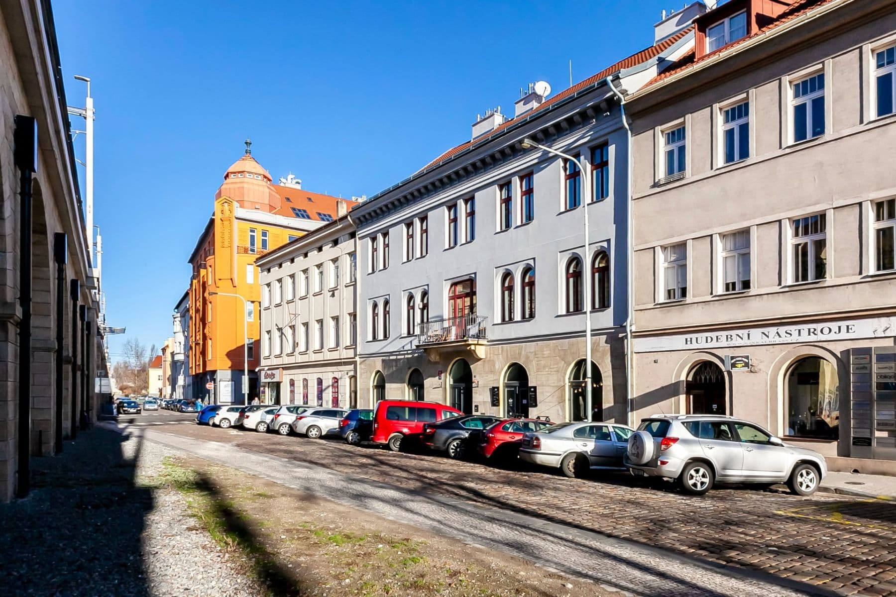 Pronájem bytu 2+1 57 m², Prvního pluku, Praha, Praha Pronájem bytu 2+1 57 m², Prvního pluku, Praha, Praha