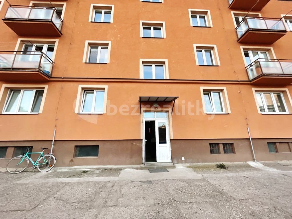 Pronájem bytu 2+kk 66 m², Puškinova, Hradec Králové, Královéhradecký kraj Pronájem bytu 2+kk 66 m², Puškinova, Hradec Králové, Královéhradecký kraj